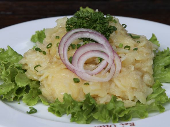 Švapska krompir salata