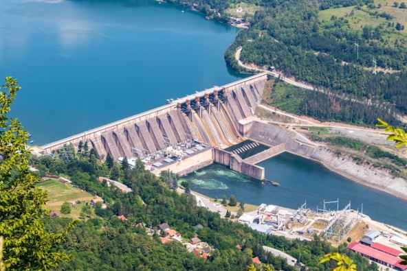 hidroelektrana na jezeru Perućac kod Bajine Bašte